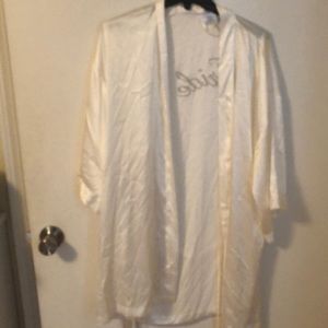 Victoria’s Secret bride robe